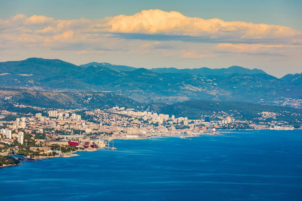Apartment Panorama Opatija Matulji Eksteriør billede